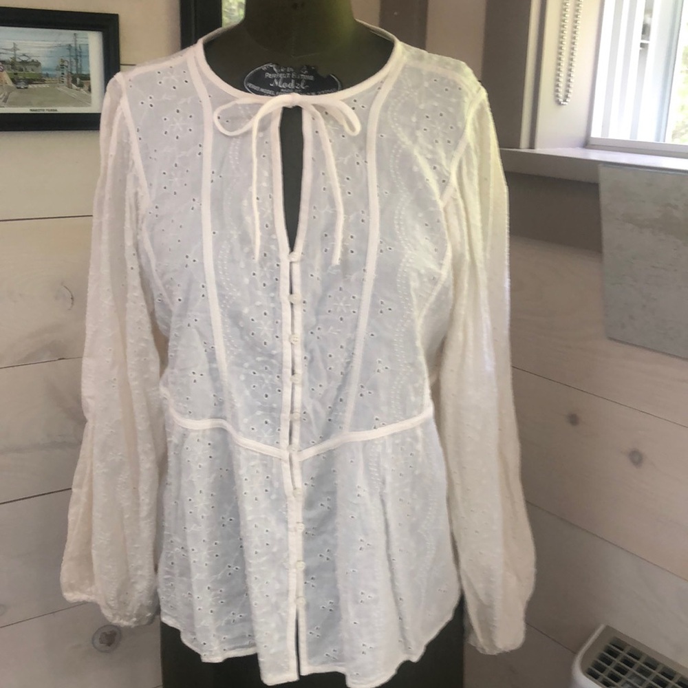 Old Navy White Tie Front Peplum Blouse